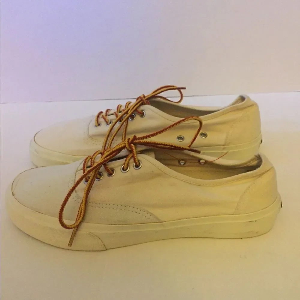 American Eagle Outfitters Boat Shoe